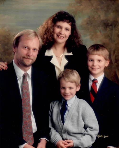 DST Waterjet Family Photo